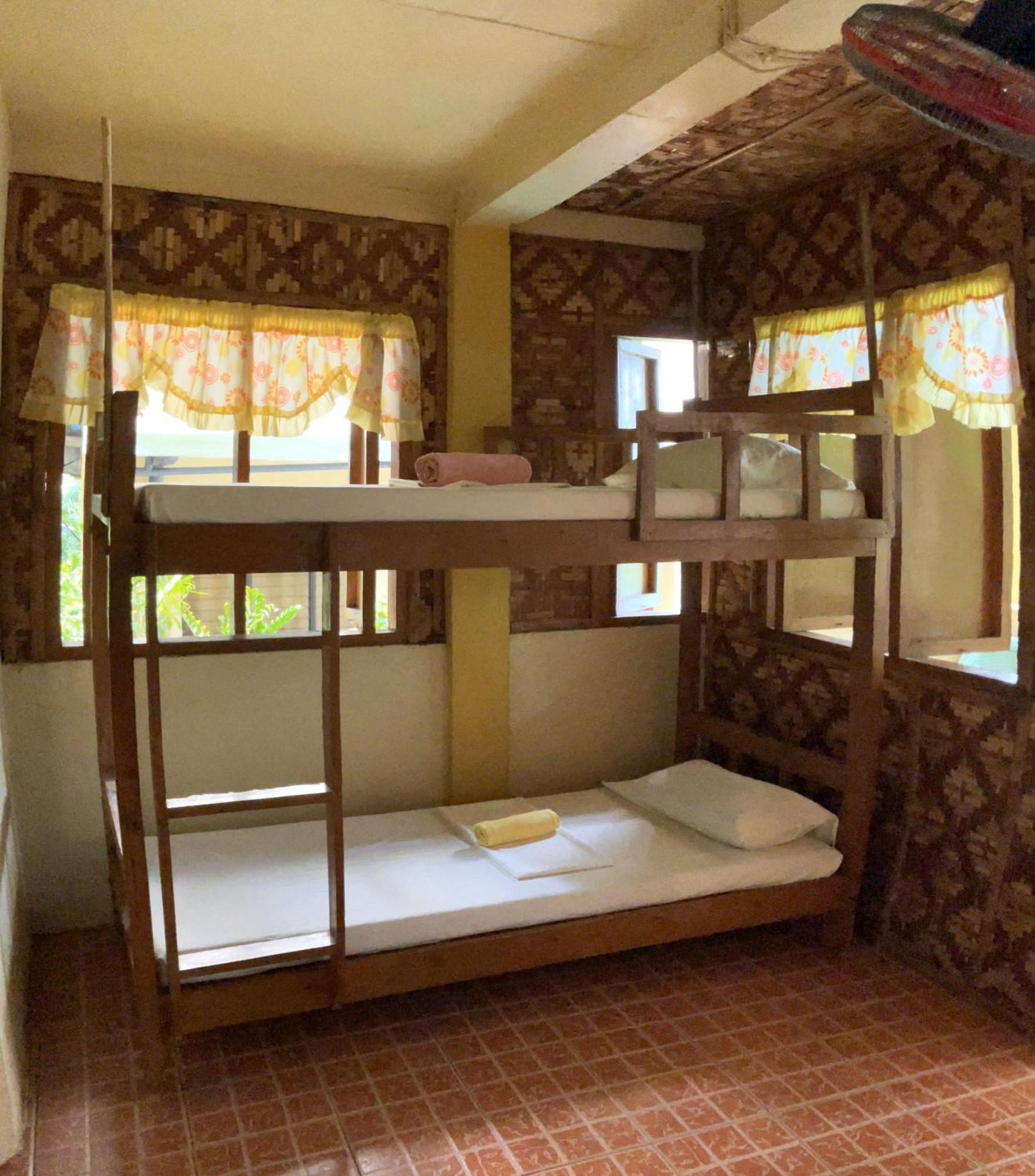 Mario's Scuba Diving And Homestay Apo Island